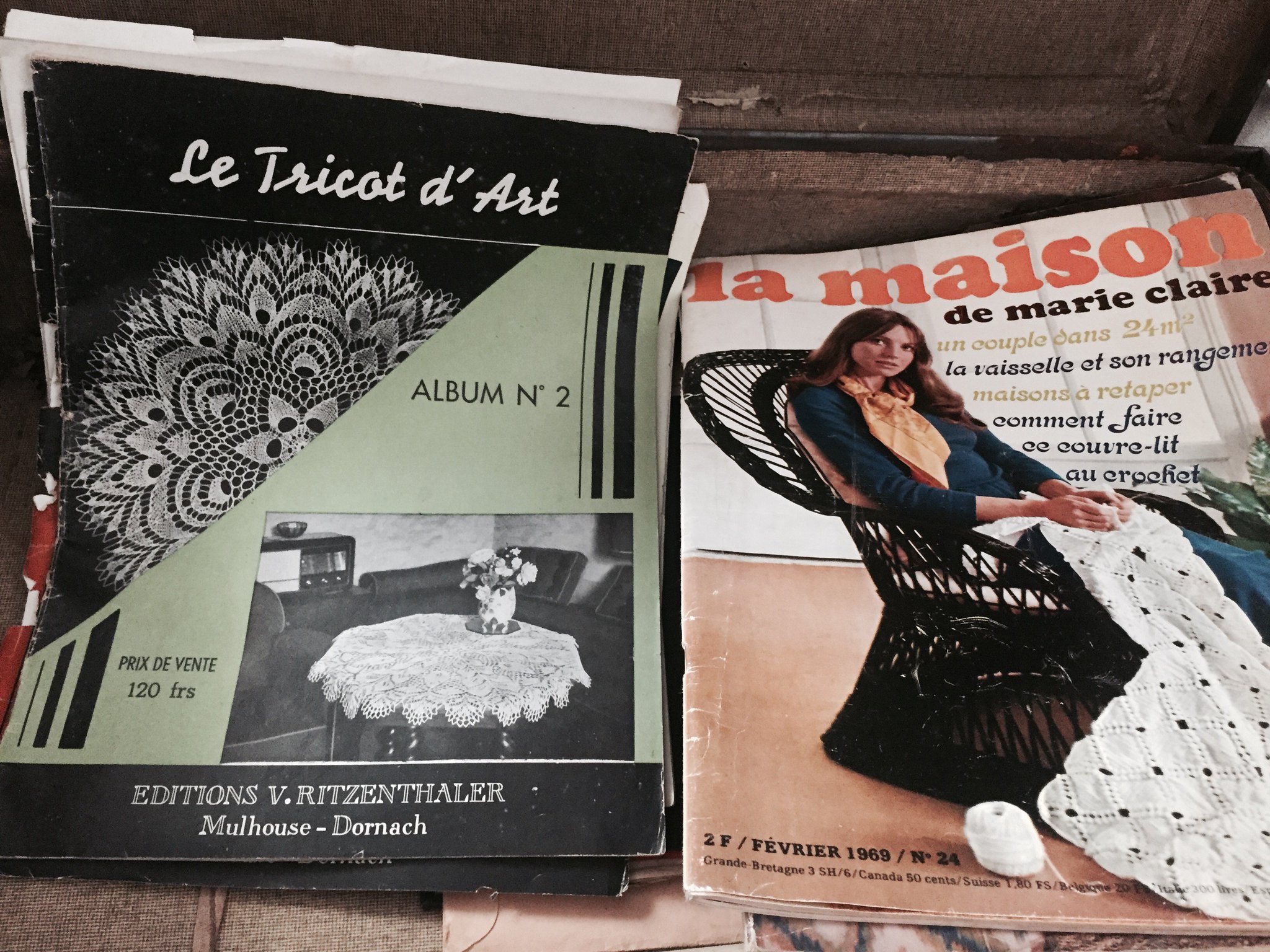 Et quelques magazines de ce style #Madeleineproject https://t.co/np4evf9MUU